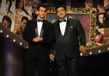 Ram Kapoor and Ronit Roy’s dostana act!